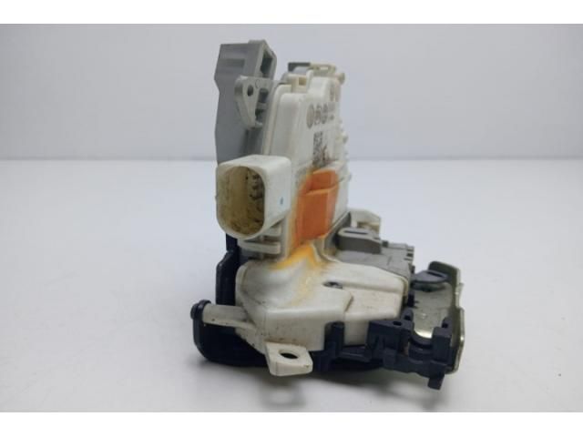 bontott AUDI Q5 Elektronika (Magában)