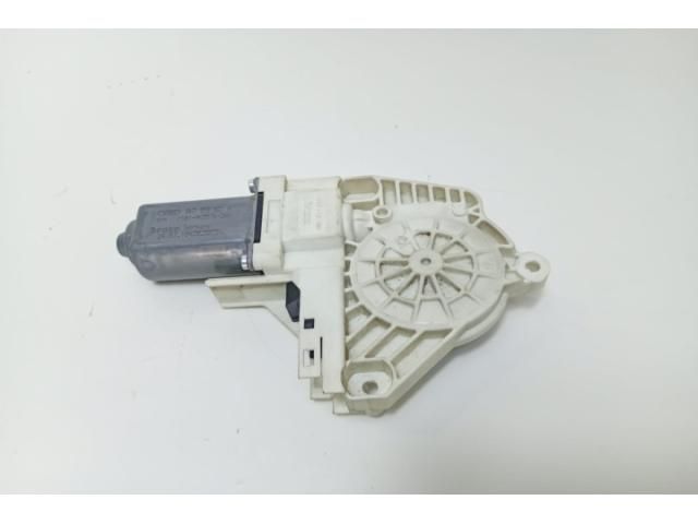 bontott AUDI Q5 Elektronika (Magában)