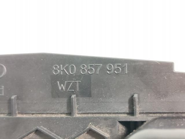 bontott AUDI Q5 Első Hamutartó