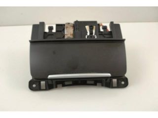 bontott AUDI Q5 Első Hamutartó