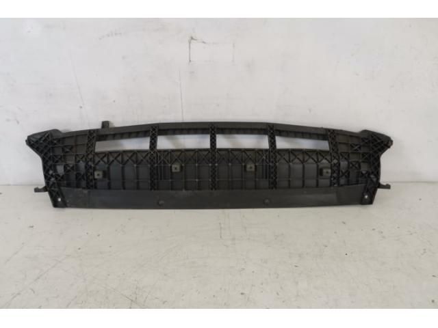 bontott AUDI Q5 Első Lökhárító Alsó Tálca