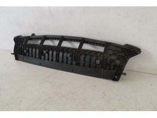 bontott AUDI Q5 Első Lökhárító Alsó Tálca