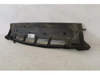 bontott AUDI Q5 Első Lökhárító Alsó Tálca