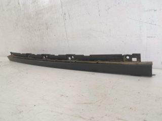 bontott AUDI Q5 Első Lökhárító Díszléc