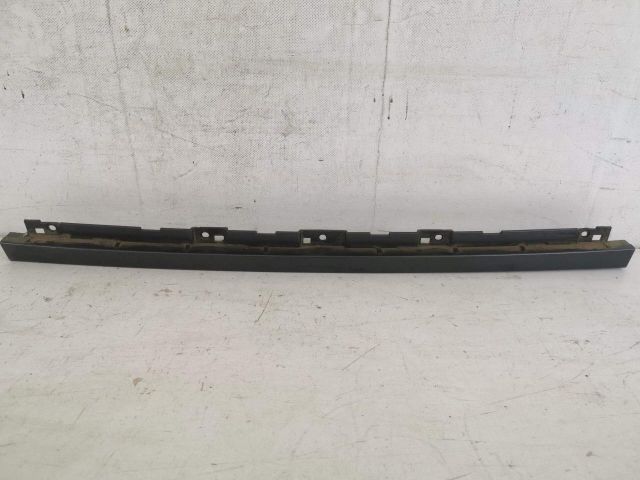 bontott AUDI Q5 Első Lökhárító Díszléc