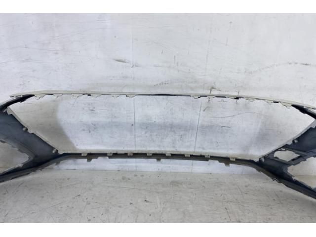 bontott AUDI Q5 Első Lökhárító (Részeivel)