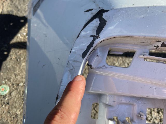 bontott AUDI Q5 Első Lökhárító (Üresen)