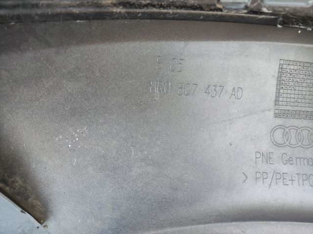bontott AUDI Q5 Első Lökhárító (Üresen)