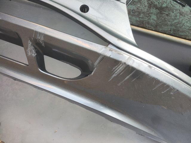 bontott AUDI Q5 Első Lökhárító (Üresen)