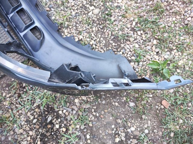 bontott AUDI Q5 Első Lökhárító (Üresen)