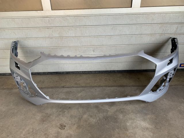 bontott AUDI Q5 Első Lökhárító (Üresen)