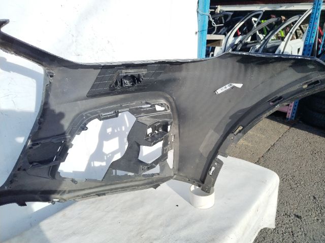 bontott AUDI Q5 Első Lökhárító (Üresen)