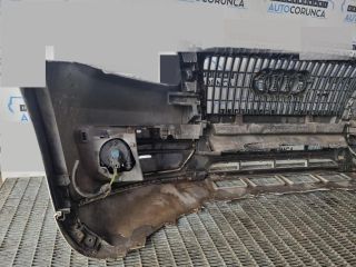 bontott AUDI Q5 Első Lökhárító (Üresen)