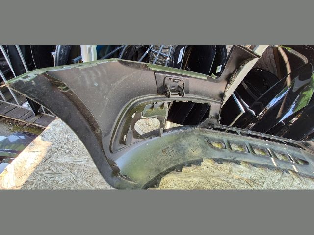 bontott AUDI Q5 Első Lökhárító (Üresen)