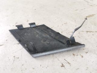 bontott AUDI Q5 Első Vonószem Burkolat