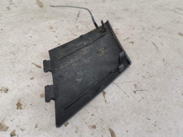 bontott AUDI Q5 Első Vonószem Burkolat