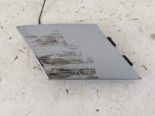 bontott AUDI Q5 Első Vonószem Burkolat