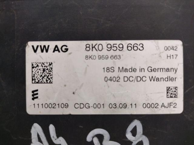 bontott AUDI Q5 Feszültségszabályzó