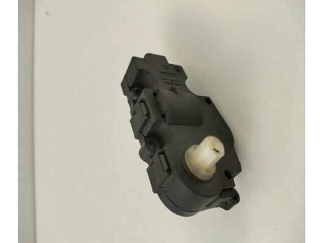 bontott AUDI Q5 Fűtés Állító Motor