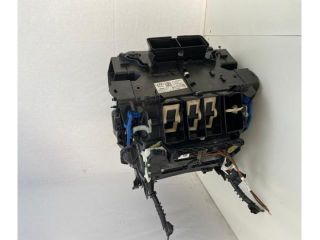 bontott AUDI Q5 Fűtés Box