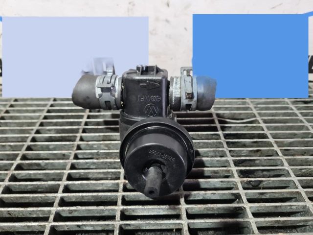 bontott AUDI Q5 Fűtéscsap