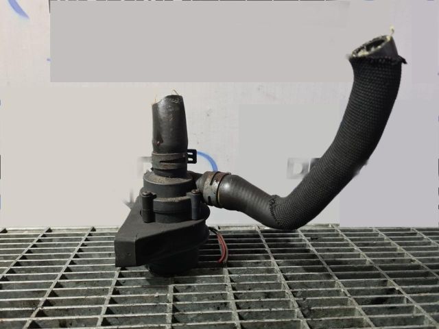 bontott AUDI Q5 Fűtéscsap