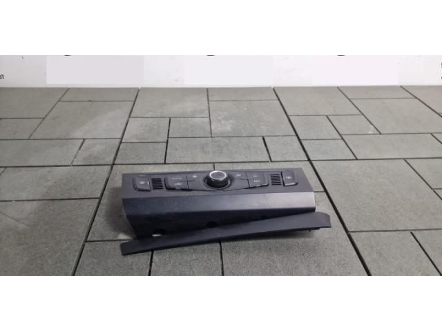 bontott AUDI Q5 Fűtéskapcsoló (digit klímás)