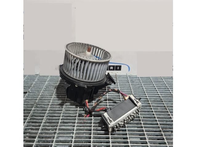 bontott AUDI Q5 Fűtőmotor (Klímás)