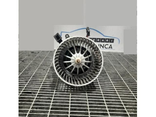 bontott AUDI Q5 Fűtőmotor (Klímás)