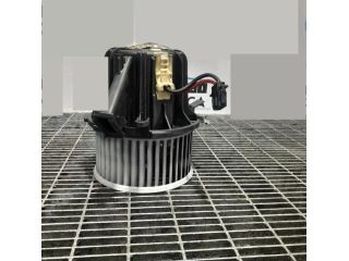 bontott AUDI Q5 Fűtőmotor (Klímás)