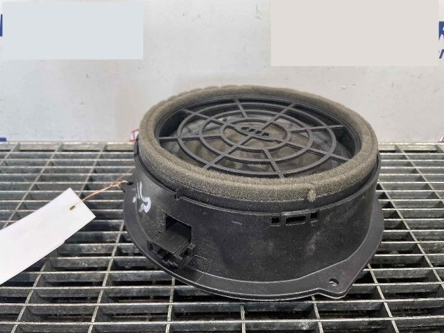bontott AUDI Q5 Hangszóró (Pozíciófüggetlen)