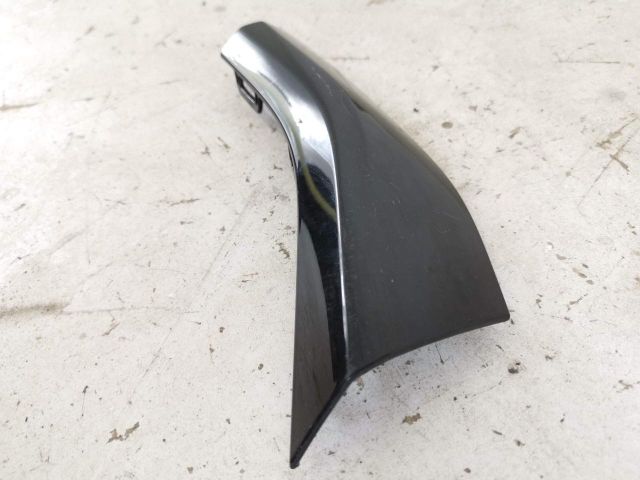 bontott AUDI Q5 Hátsó Lökhárító Díszléc