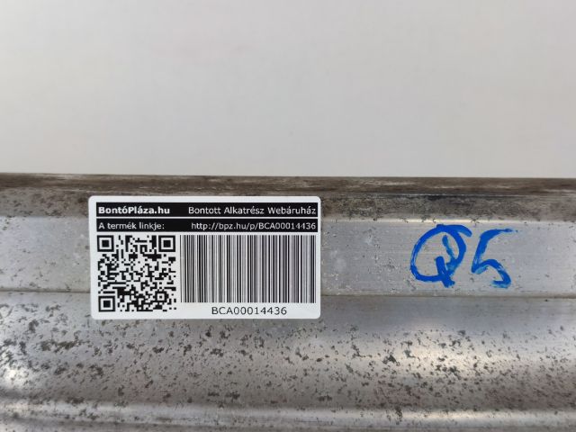 bontott AUDI Q5 Hátsó Lökhárító Merevítő (Fém)