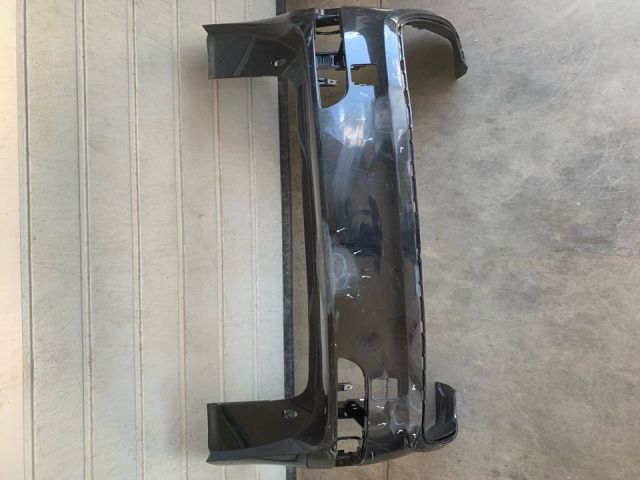 bontott AUDI Q5 Hátsó Lökhárító (Üresen)