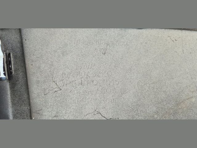 bontott AUDI Q5 Hátsó Lökhárító (Üresen)