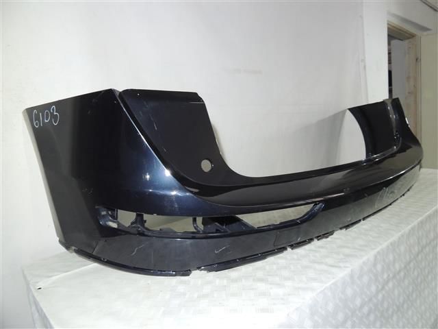 bontott AUDI Q5 Hátsó Lökhárító (Üresen)