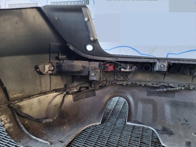 bontott AUDI Q5 Hátsó Lökhárító (Üresen)