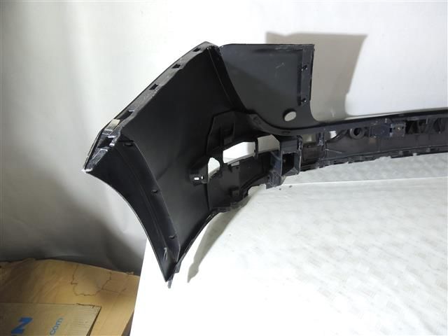 bontott AUDI Q5 Hátsó Lökhárító (Üresen)