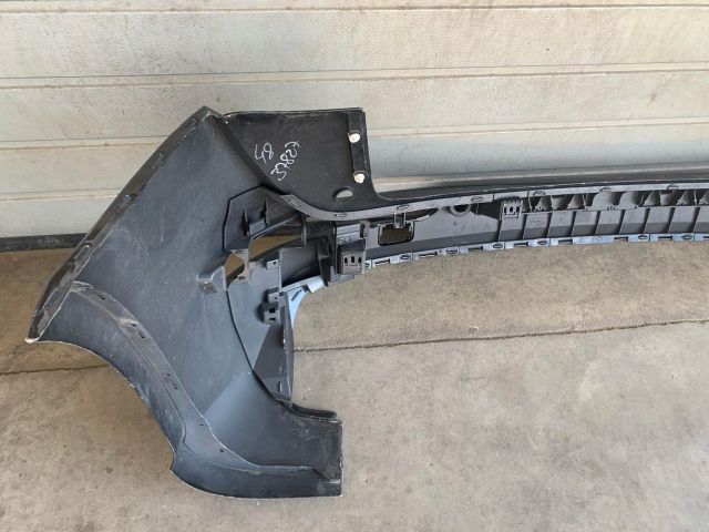 bontott AUDI Q5 Hátsó Lökhárító (Üresen)