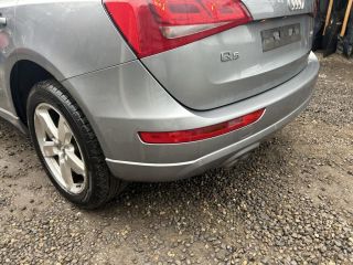 bontott AUDI Q5 Hátsó Lökhárító (Üresen)