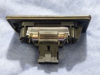 bontott AUDI Q5 Hátsó Rendszámtábla Világítás