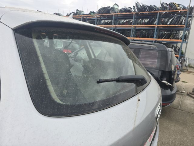 bontott AUDI Q5 Hátsó Szélvédő