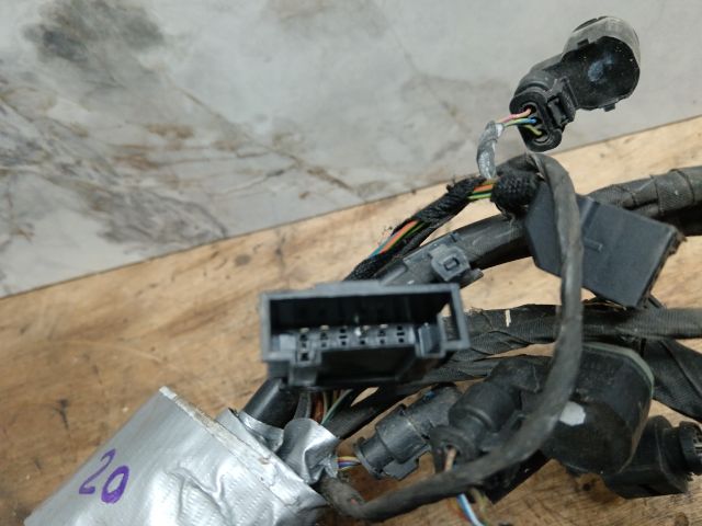 bontott AUDI Q5 Hátsó Tolatóradar Szett