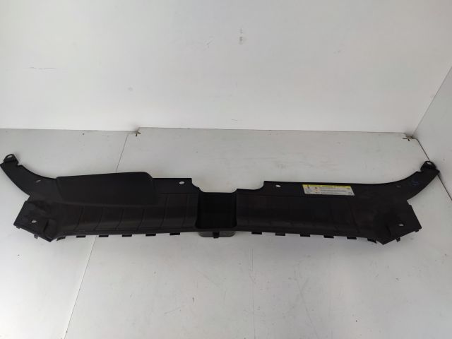 bontott AUDI Q5 Homlokfal Burkolat