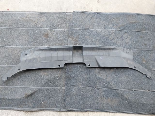 bontott AUDI Q5 Homlokfal Burkolat