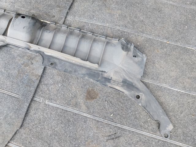 bontott AUDI Q5 Homlokfal Burkolat