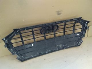 bontott AUDI Q5 Hűtőrács