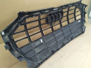 bontott AUDI Q5 Hűtőrács