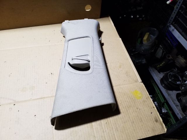 bontott AUDI Q5 Jobb B Oszlop Burkolat