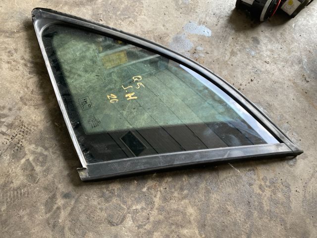 bontott AUDI Q5 Jobb C Oszlop Oldalablak Üveg
